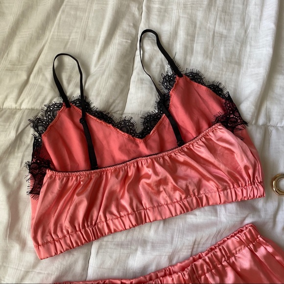 Vintage Satin Pajama Set - Picture 6 of 7